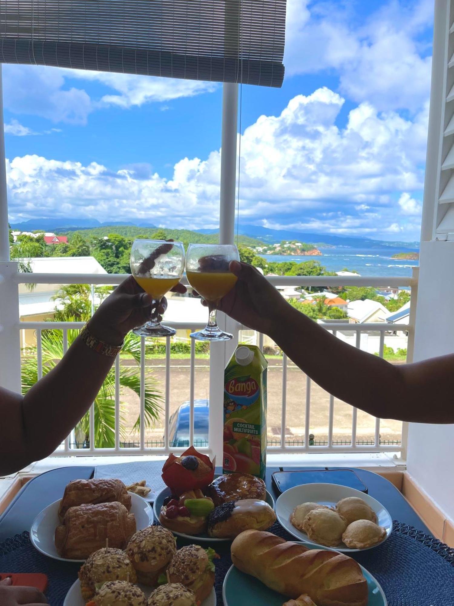 Appartement Vue Mer A 2 Minutes A Pied Des Plages Tartane لا ترينيت المظهر الخارجي الصورة